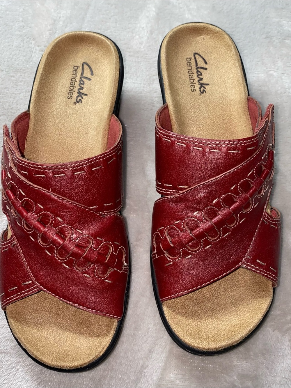 Clarks Lexi Daisy Red leather Sandal Size 7.5 - Picture 3 of 9